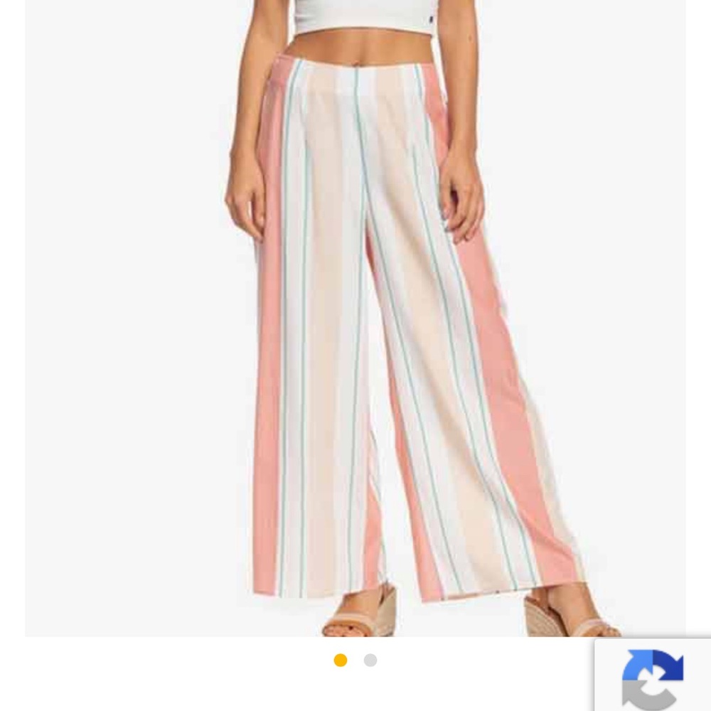 Roxy Beside Me Crop NWT Large